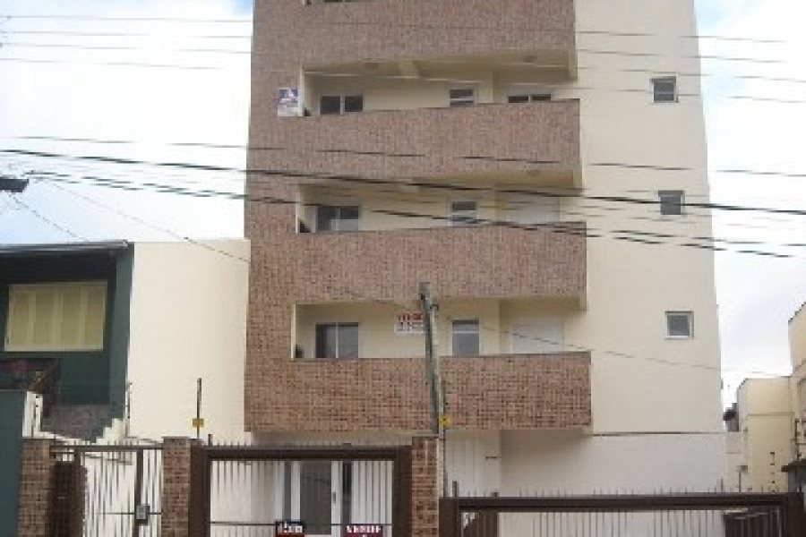 Apartamento com 88m², 3 dormitórios, 2 vagas, no bairro Rio Branco em Caxias do Sul para Comprar