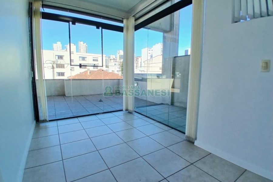 Sala com 63m², no bairro Centro em Caxias do Sul para Alugar