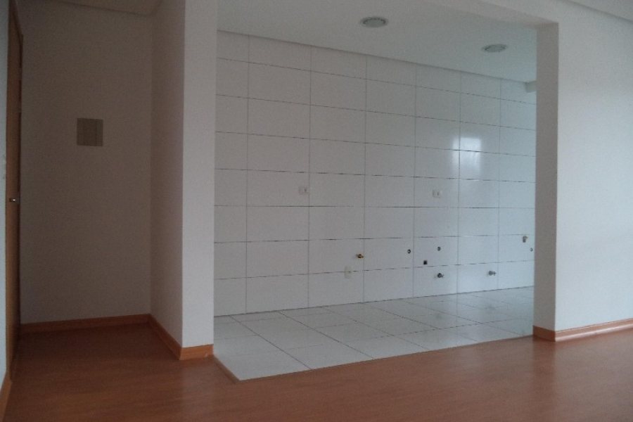 Apartamento, 2 dormitórios, 1 vaga, no bairro Santa Catarina em Caxias do Sul para Alugar