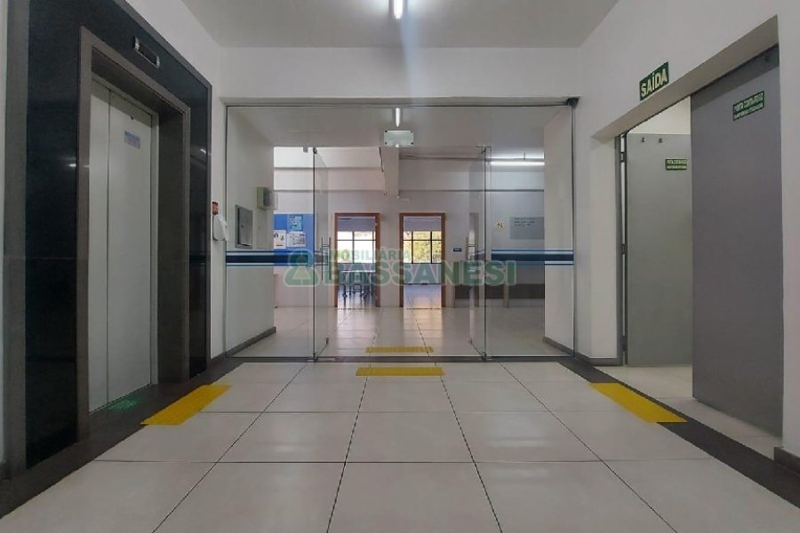 Predio com 4780m², no bairro São Pelegrino em Caxias do Sul para Alugar