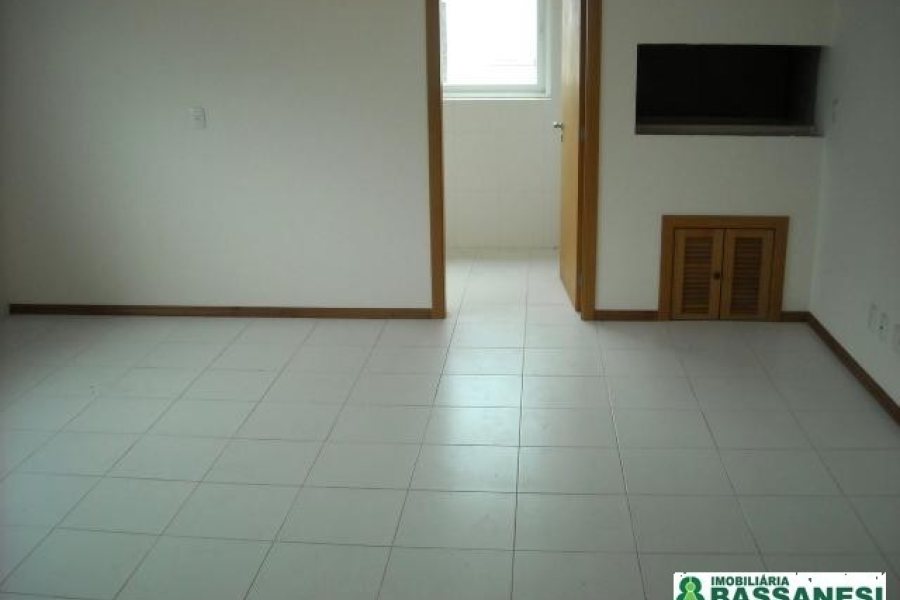 Apartamento com 178m², 3 dormitórios, 4 vagas, no bairro Exposição em Caxias do Sul para Comprar