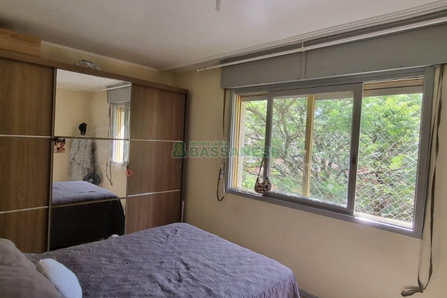 Apartamento, 2 dormitórios, 1 vaga, no bairro Santa Catarina em Caxias do Sul para Comprar