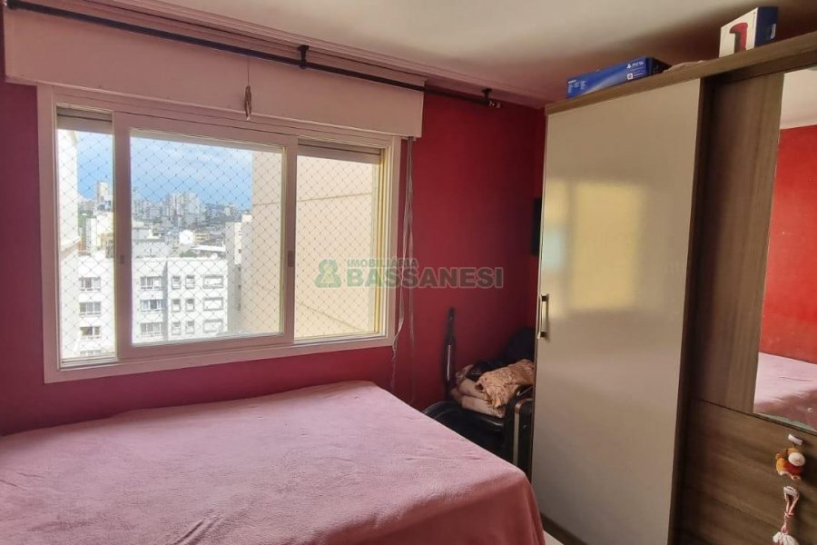 Apartamento, 2 dormitórios, 1 vaga, no bairro Santa Catarina em Caxias do Sul para Comprar