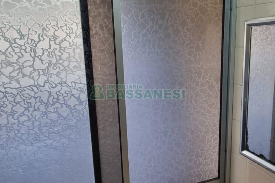 Apartamento, 2 dormitórios, 1 vaga, no bairro Santa Catarina em Caxias do Sul para Comprar