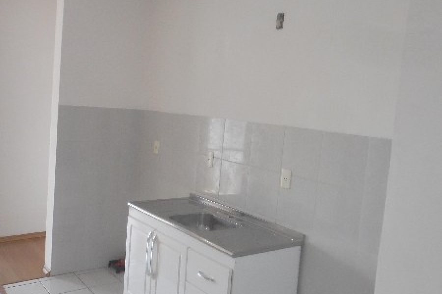 Apartamento com 50m², 1 dormitório, 1 vaga, no bairro Lourdes em Caxias do Sul para Alugar