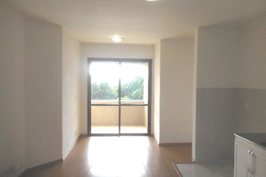 Apartamento com 50m², 1 dormitório, 1 vaga, no bairro Lourdes em Caxias do Sul para Alugar