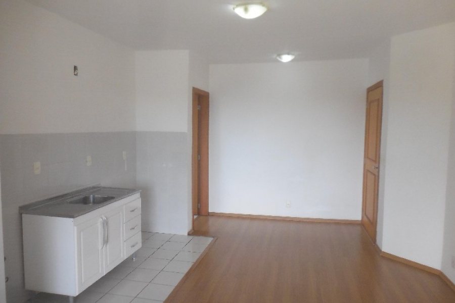 Apartamento com 50m², 1 dormitório, 1 vaga, no bairro Lourdes em Caxias do Sul para Alugar