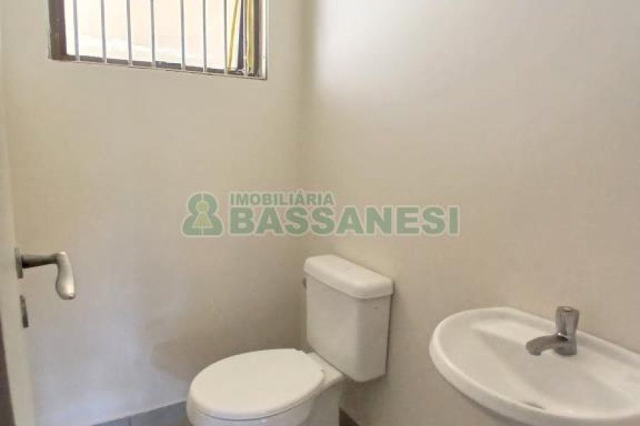 Loja com 120m², no bairro Centro em Caxias do Sul para Alugar