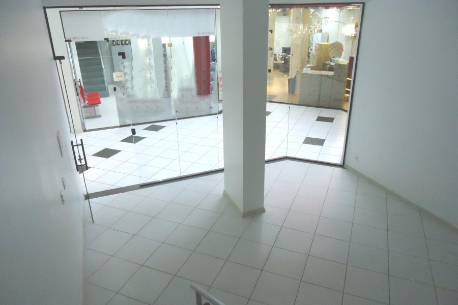 Loja com 70m², no bairro São Pelegrino em Caxias do Sul para Alugar