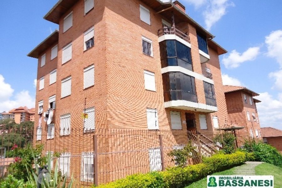 Apartamento com 54m², 3 dormitórios, 1 vaga, no bairro Sagrada Família em Caxias do Sul para Alugar