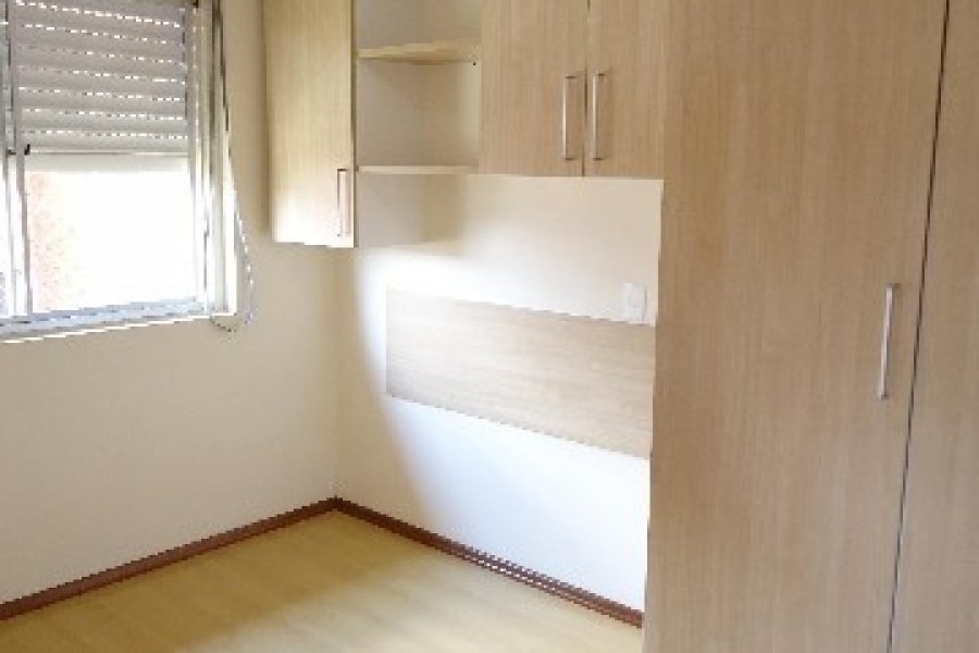 Apartamento com 54m², 3 dormitórios, 1 vaga, no bairro Sagrada Família em Caxias do Sul para Alugar