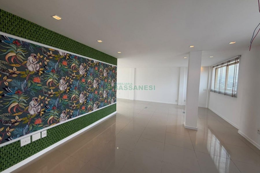 Sala com 105m², 1 vaga, no bairro Centro em Caxias do Sul para Alugar
