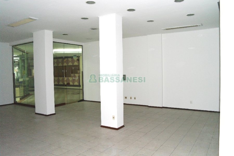 Loja com 116m², no bairro Centro em Caxias do Sul para Alugar