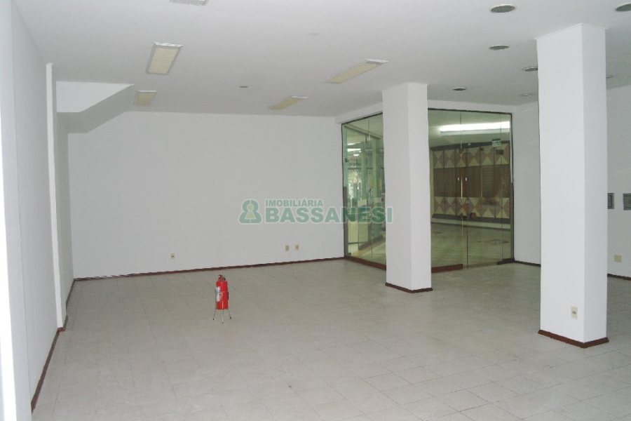 Loja com 116m², no bairro Centro em Caxias do Sul para Alugar