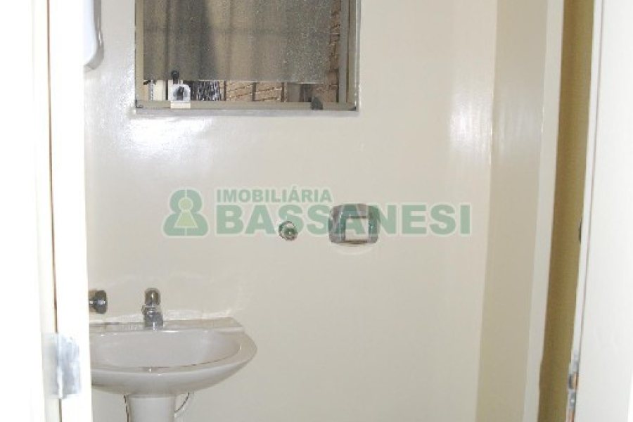 Loja com 116m², no bairro Centro em Caxias do Sul para Alugar