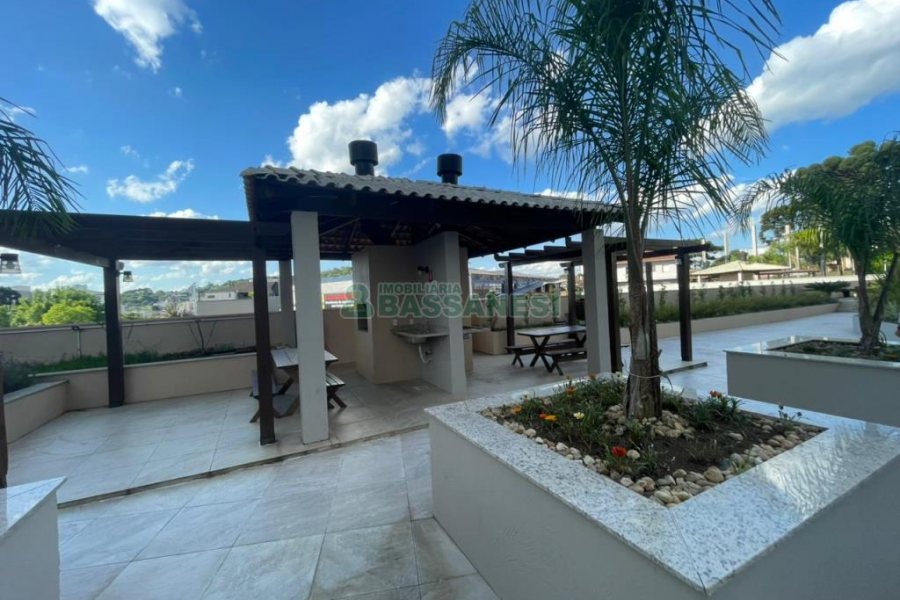 Apartamento com 71m², 3 dormitórios, 2 vagas, no bairro Santa Catarina em Caxias do Sul para Comprar