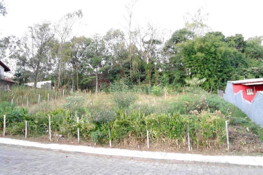Terreno com 720m², no bairro Charqueadas em Caxias do Sul para Alugar