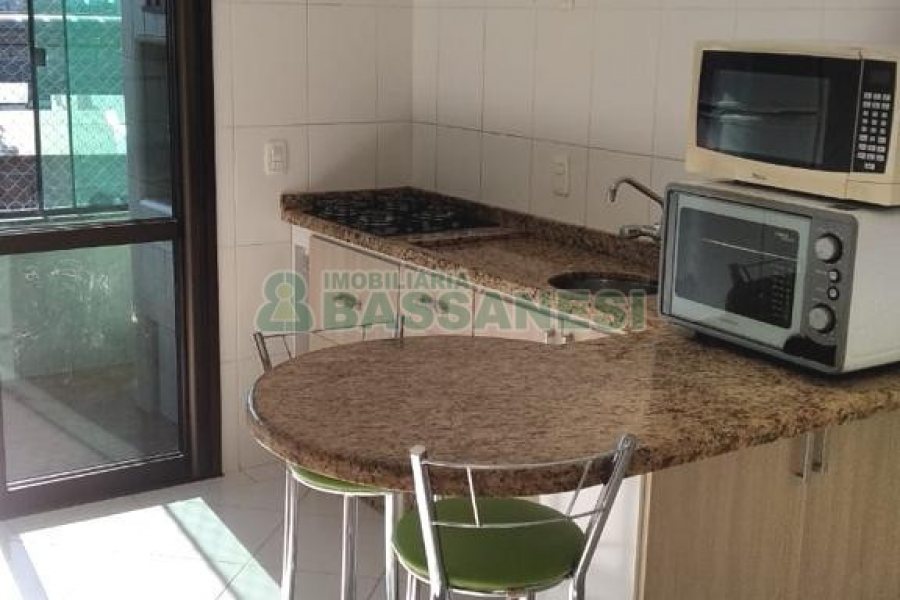 Apartamento com 88m², 2 dormitórios, 2 vagas, no bairro Sagrada Família em Caxias do Sul para Alugar