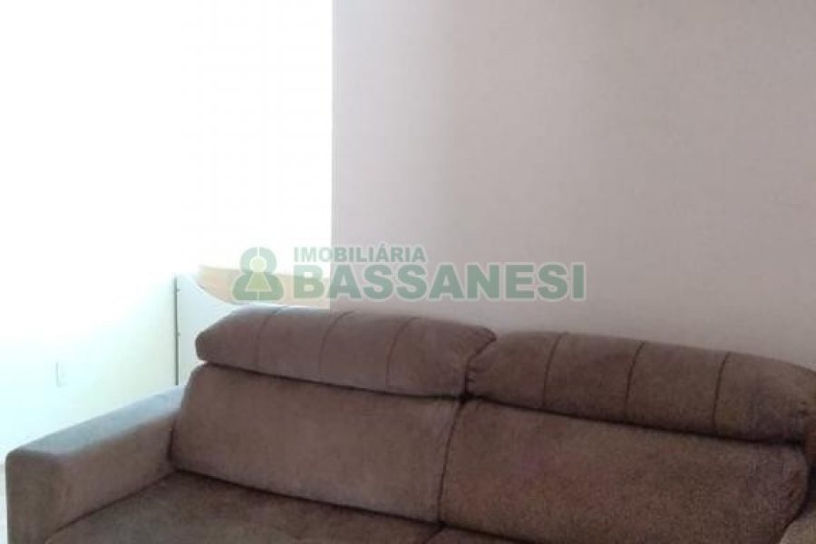 Apartamento com 88m², 2 dormitórios, 2 vagas, no bairro Sagrada Família em Caxias do Sul para Alugar
