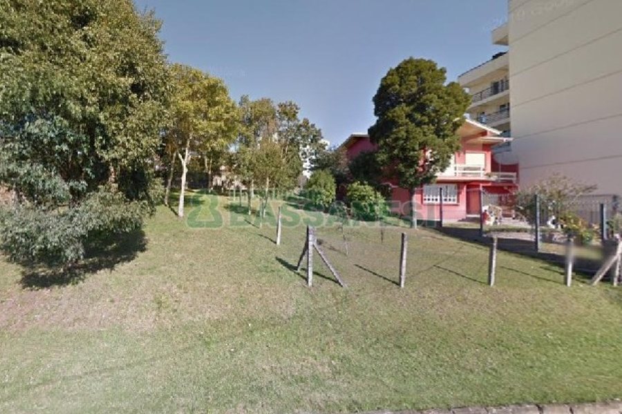 Terreno com 375m², no bairro Lourdes em Caxias do Sul para Alugar