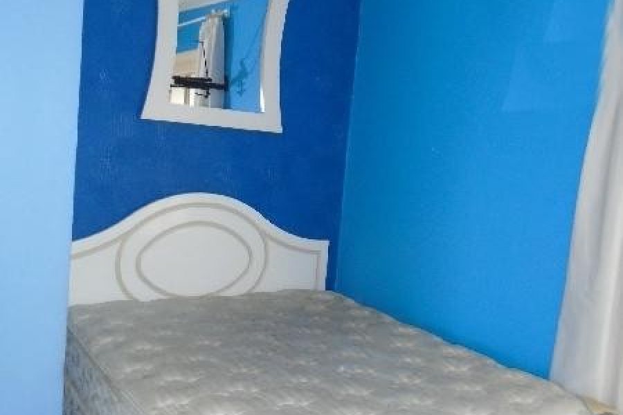 Sobrado Mobiliado com 70m², 2 dormitórios, 1 vaga, no bairro Marechal Floriano em Caxias do Sul para Alugar