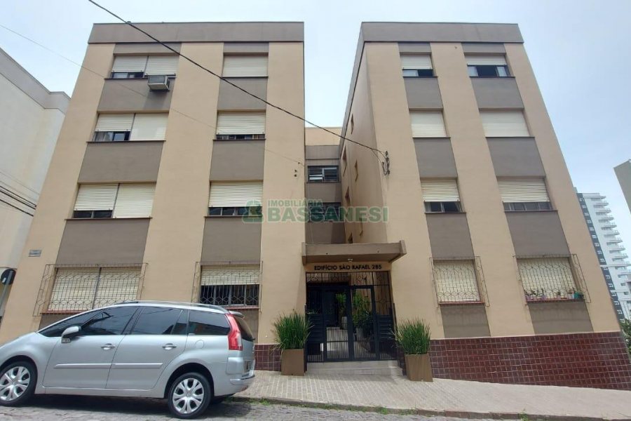 Apto Mobiliado com 130m², 4 dormitórios, 1 vaga, no bairro Centro em Caxias do Sul para Alugar