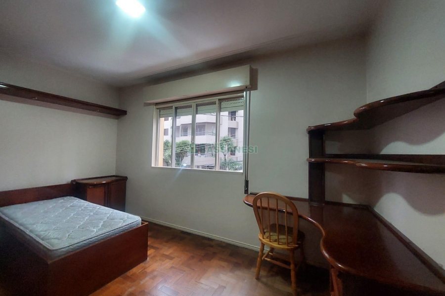 Apto Mobiliado com 130m², 4 dormitórios, 1 vaga, no bairro Centro em Caxias do Sul para Alugar