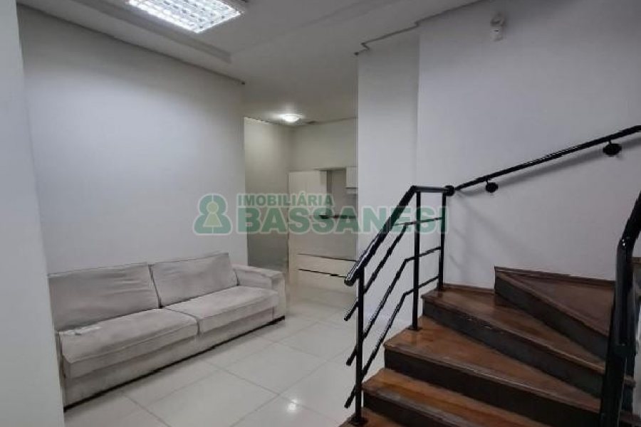 Loja com 158m², no bairro Centro em Caxias do Sul para Alugar