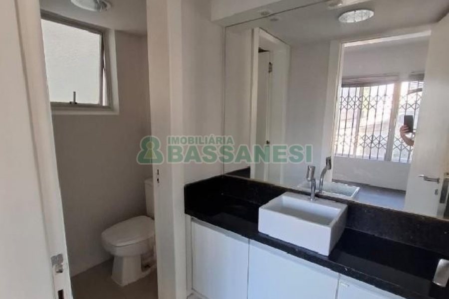 Loja com 158m², no bairro Centro em Caxias do Sul para Alugar