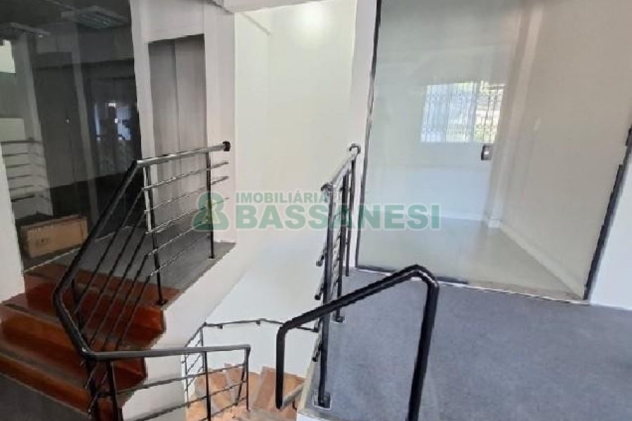 Loja com 158m², no bairro Centro em Caxias do Sul para Alugar