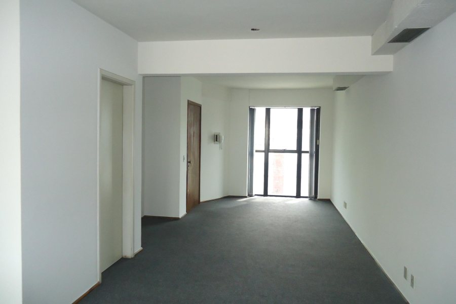 Sala com 44m², no bairro Centro em Caxias do Sul para Alugar