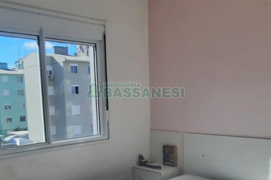Apartamento com 49m², 2 dormitórios, 1 vaga, no bairro Morada dos Alpes em Caxias do Sul para Comprar