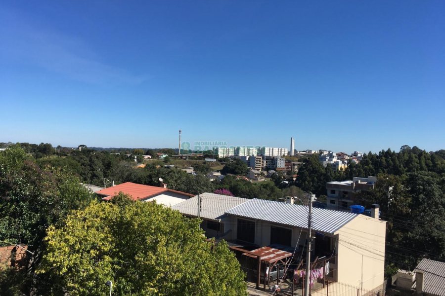 Apartamento com 82m², 3 dormitórios, 1 vaga, no bairro Bela Vista em Caxias do Sul para Comprar
