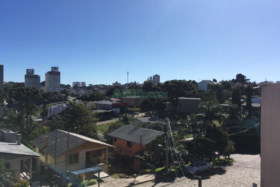 Apartamento com 82m², 3 dormitórios, 1 vaga, no bairro Bela Vista em Caxias do Sul para Comprar