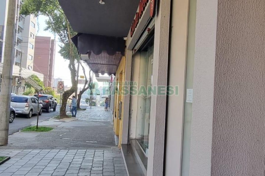 Loja com 497m², no bairro Centro em Caxias do Sul para Comprar