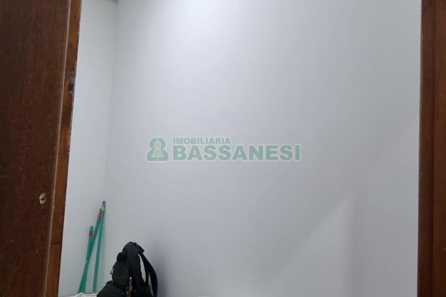 Loja com 497m², no bairro Centro em Caxias do Sul para Comprar
