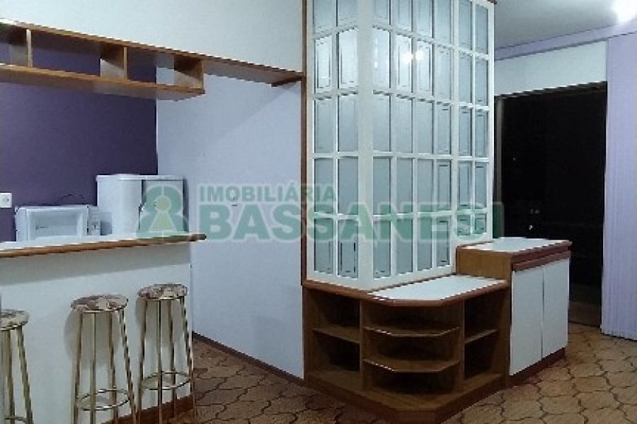 Apto Mobiliado com 52m², 1 dormitório, no bairro Centro em Caxias do Sul para Alugar