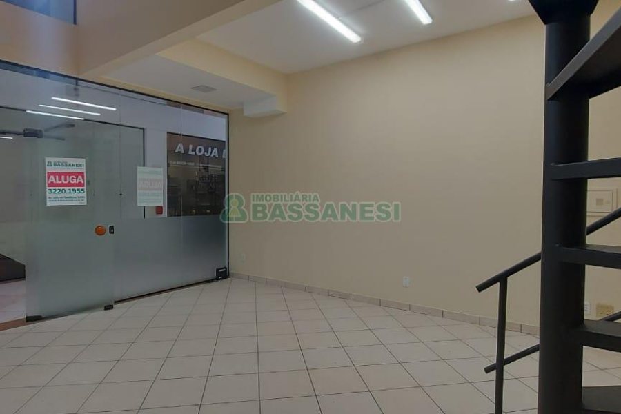 Loja com 46m², no bairro Centro em Caxias do Sul para Alugar