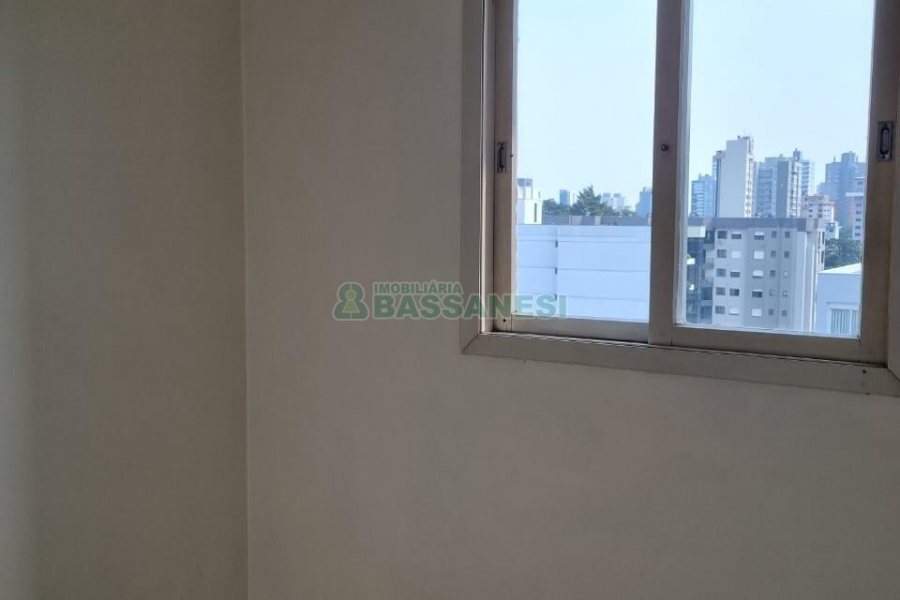 Apartamento com 139m², 3 dormitórios, 1 vaga, no bairro Lourdes em Caxias do Sul para Alugar