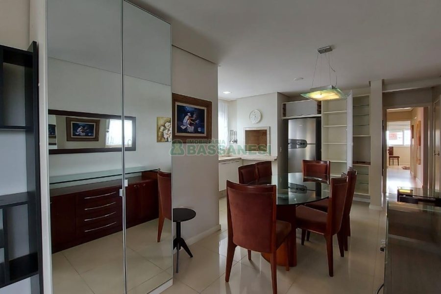 Apto Mobiliado com 116m², 3 dormitórios, 2 vagas, no bairro Villagio Iguatemi em Caxias do Sul para Alugar