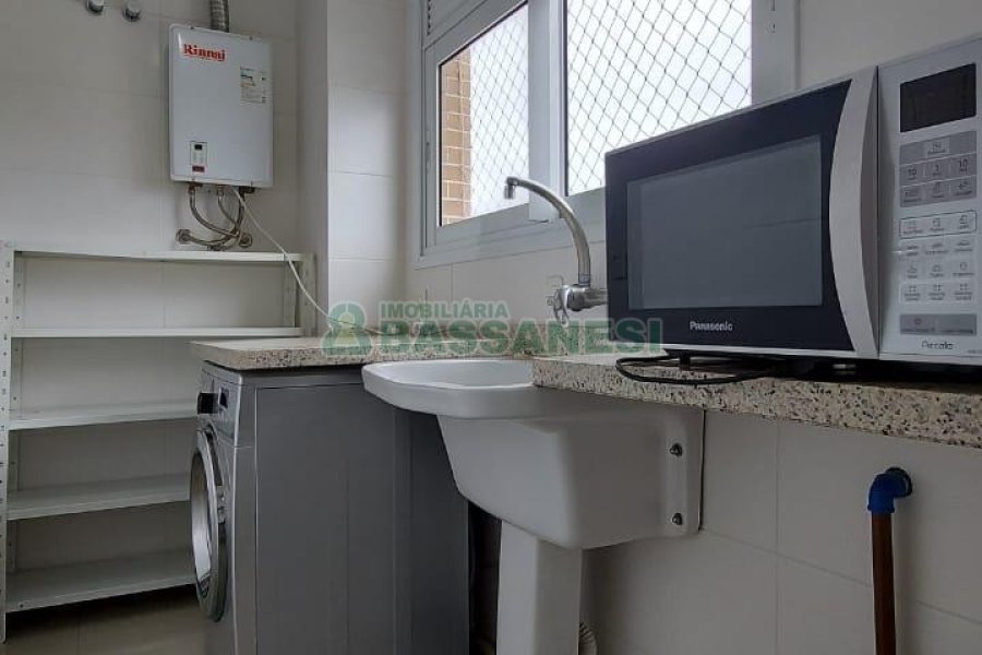 Apto Mobiliado com 116m², 3 dormitórios, 2 vagas, no bairro Villagio Iguatemi em Caxias do Sul para Alugar