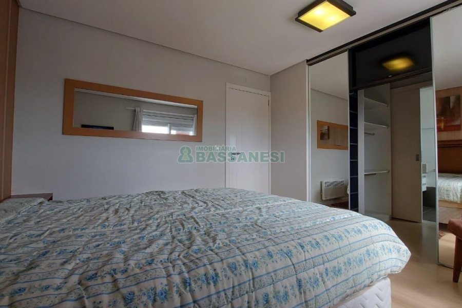 Apto Mobiliado com 116m², 3 dormitórios, 2 vagas, no bairro Villagio Iguatemi em Caxias do Sul para Alugar