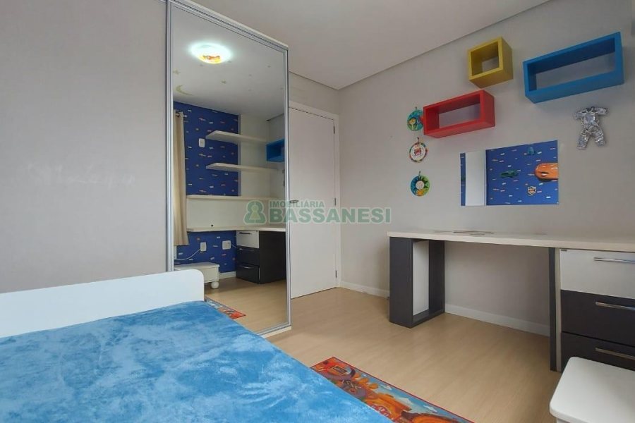 Apto Mobiliado com 116m², 3 dormitórios, 2 vagas, no bairro Villagio Iguatemi em Caxias do Sul para Alugar