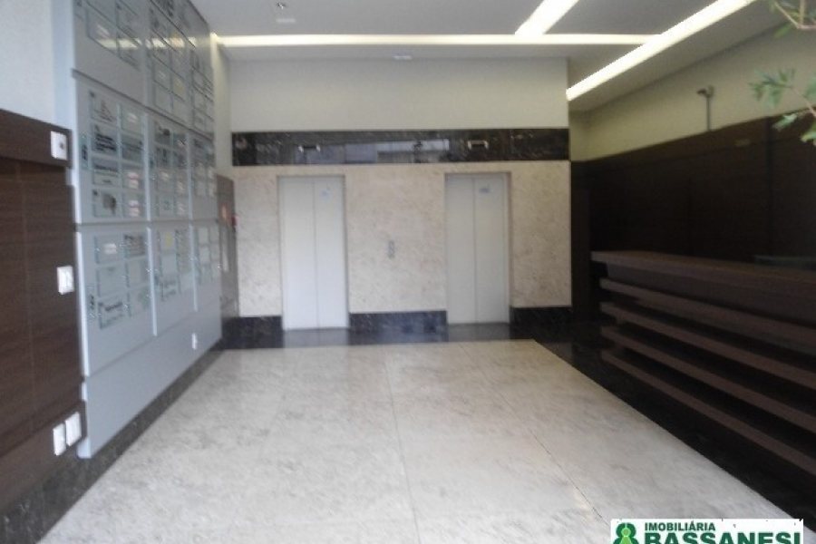Sala com 80m², 1 vaga, no bairro Centro em Caxias do Sul para Alugar