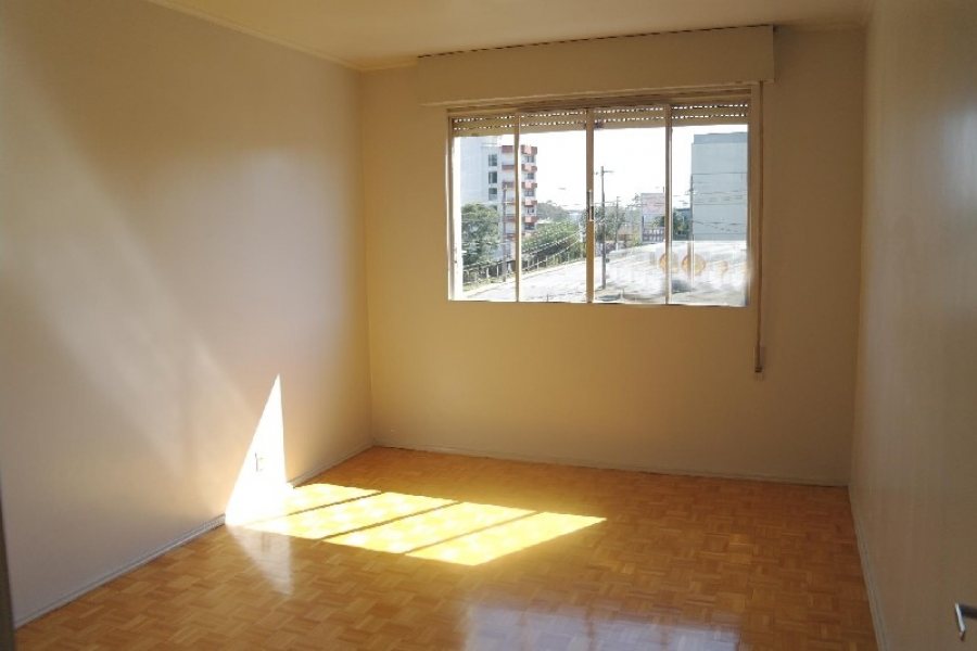 Apartamento com 96m², 2 dormitórios, 1 vaga, no bairro São Pelegrino em Caxias do Sul para Comprar