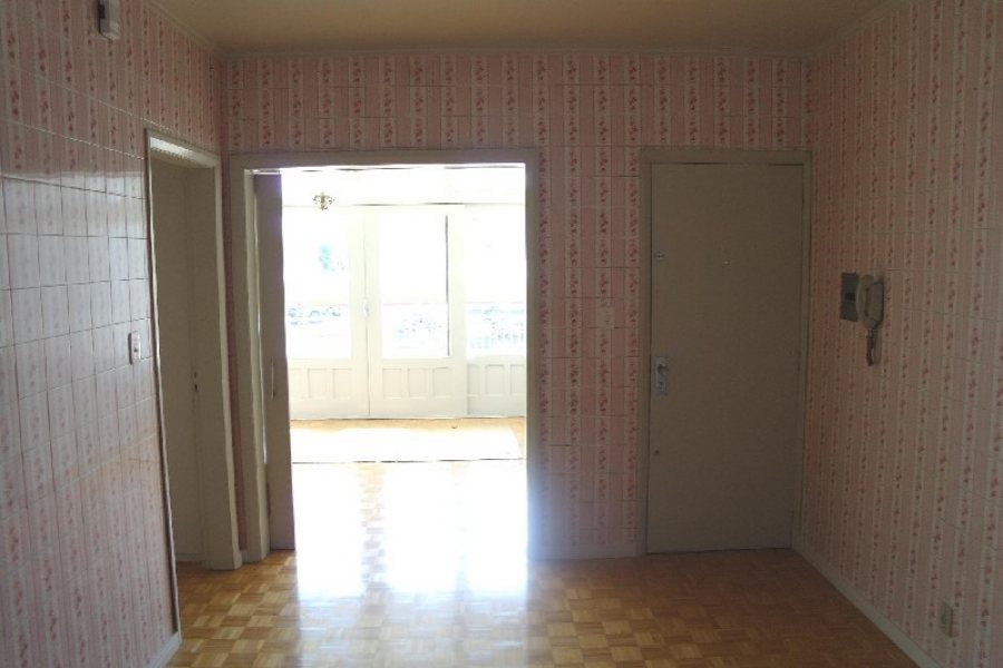 Apartamento com 96m², 2 dormitórios, 1 vaga, no bairro São Pelegrino em Caxias do Sul para Comprar