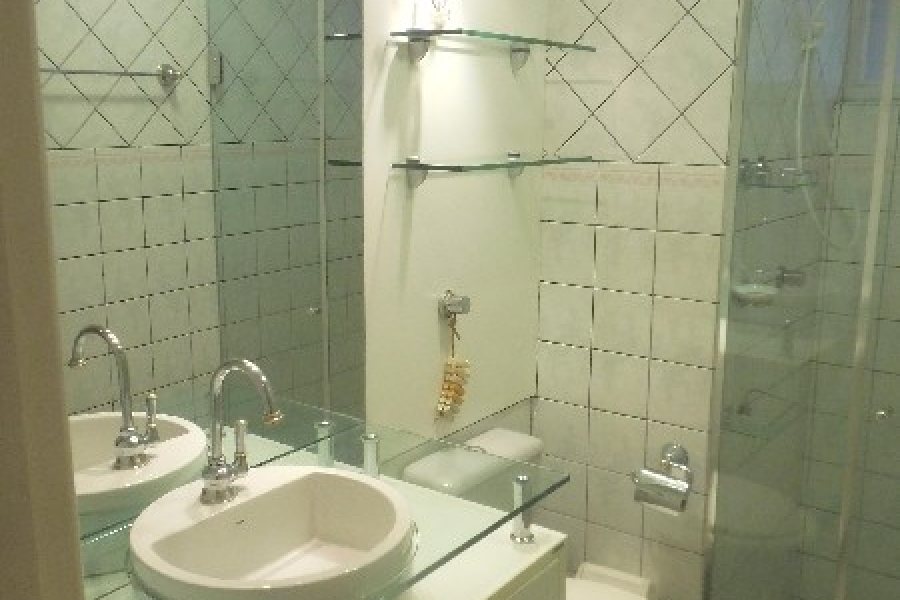 Apto Mobiliado com 60m², 2 dormitórios, 1 vaga, no bairro Nossa Senhora de Fátima em Caxias do Sul para Alugar