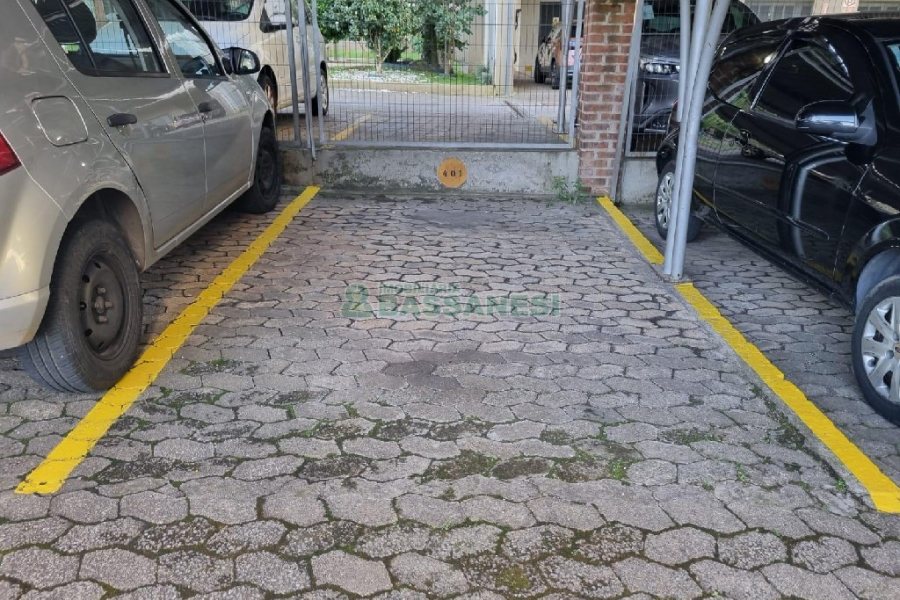 Apartamento com 95m², 3 dormitórios, 1 vaga, no bairro Lourdes em Caxias do Sul para Alugar