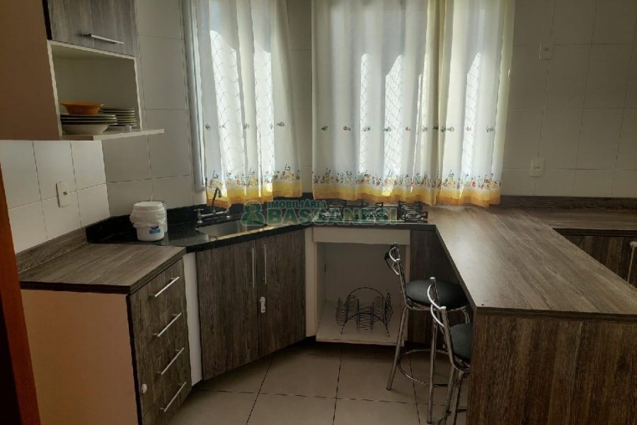 Apartamento com 88m², 2 dormitórios, 1 vaga, no bairro Rio Branco em Caxias do Sul para Alugar
