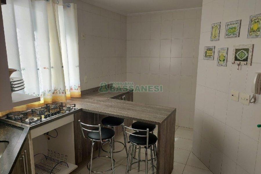 Apartamento com 88m², 2 dormitórios, 1 vaga, no bairro Rio Branco em Caxias do Sul para Alugar